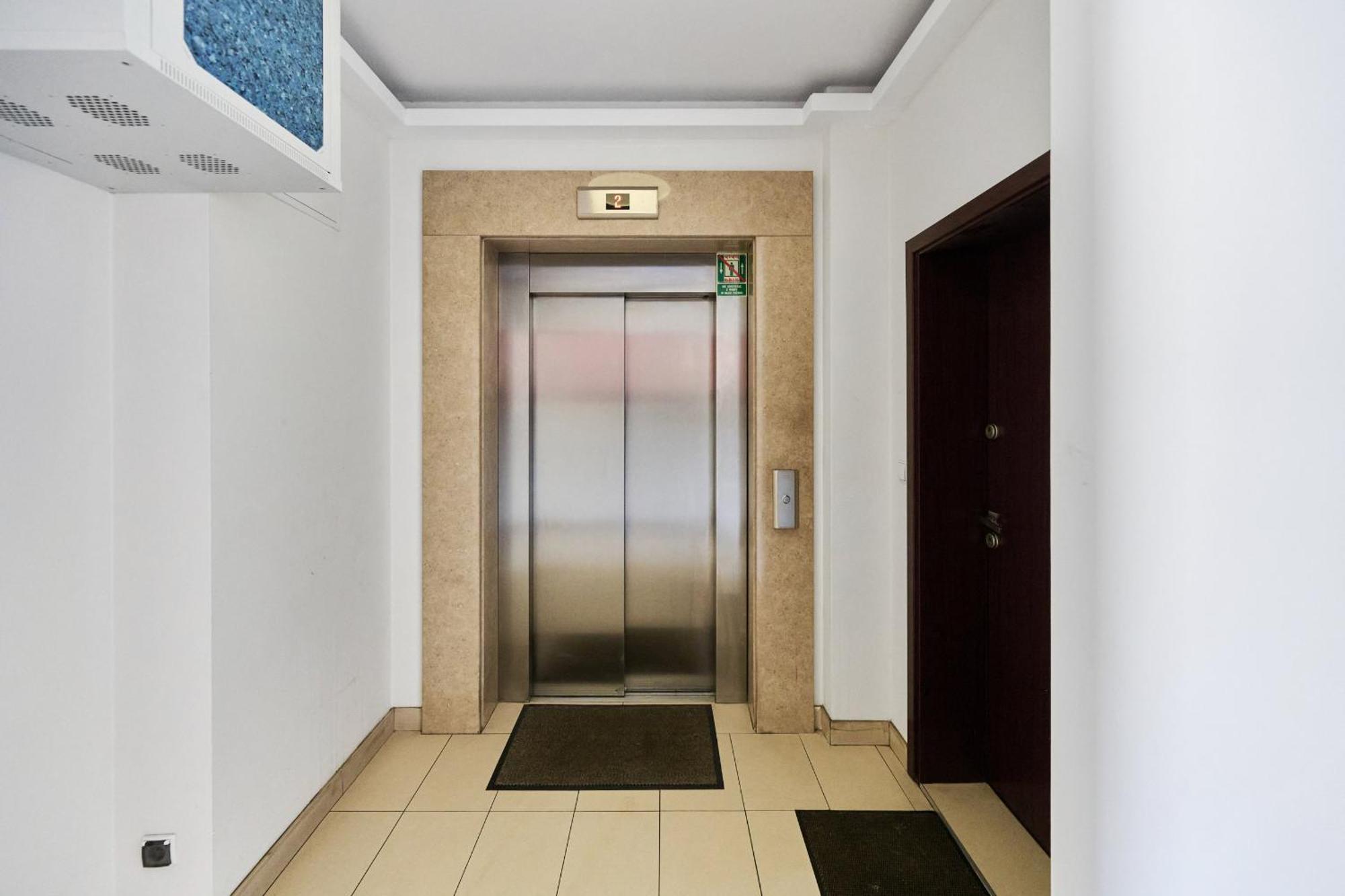 Apartament Szept Galeria Dominikanska By Noclegi Renters Wrocław Kültér fotó